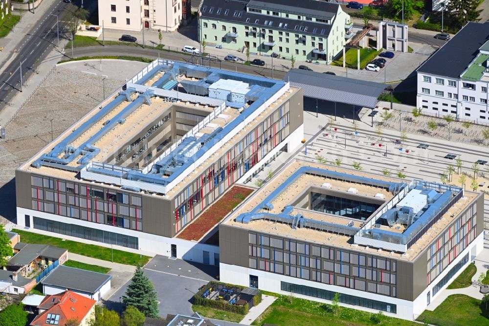 Dresden from the bird's eye view: School building of the Schulcampus Tolkewitz on street Wehlener Strasse in the district Tolkewitz in Dresden in the state Saxony, Germany