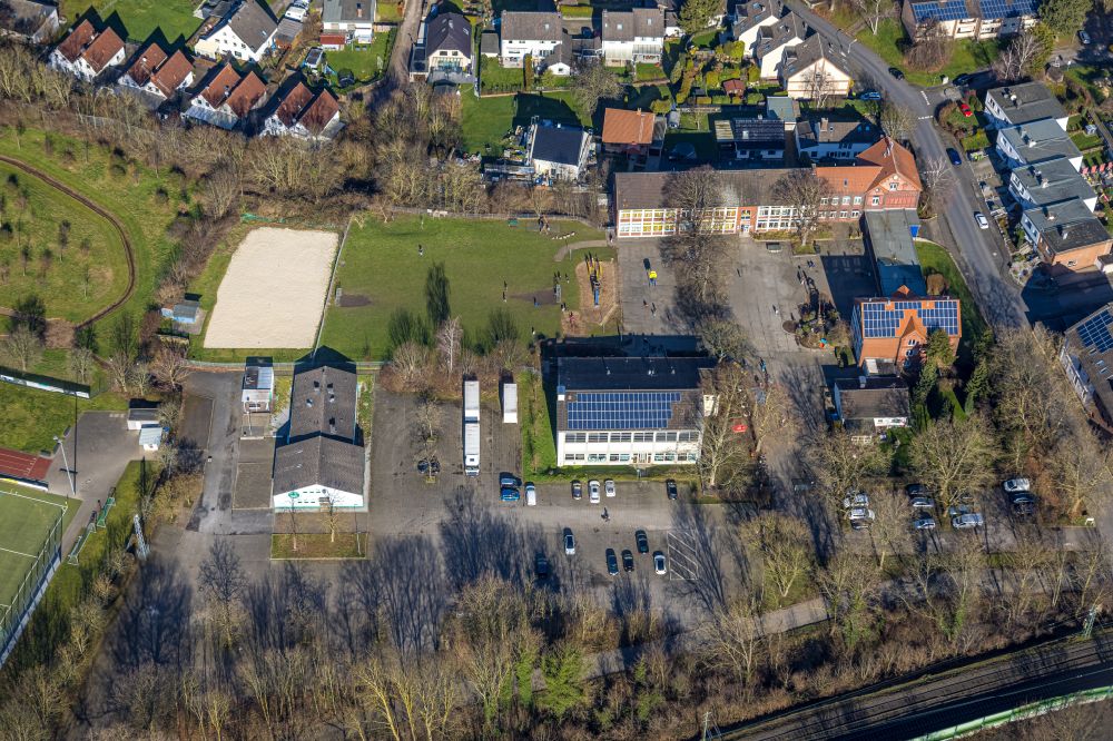 Aerial image Unna - School building of the Sonnenschule on street Karlstrasse in the district Massen in Unna at Ruhrgebiet in the state North Rhine-Westphalia, Germany
