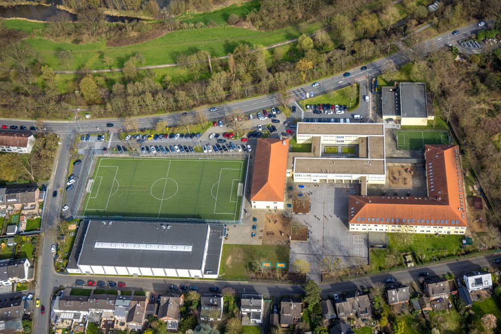 Duisburg from above - School building, sports hall and sports field of the St. Georges - The English International School Duisburg-Dusseldorf on the street Am Neuen Angerbach in the district Duisburg Sud in Duisburg in the state North Rhine-Westphalia, Germany