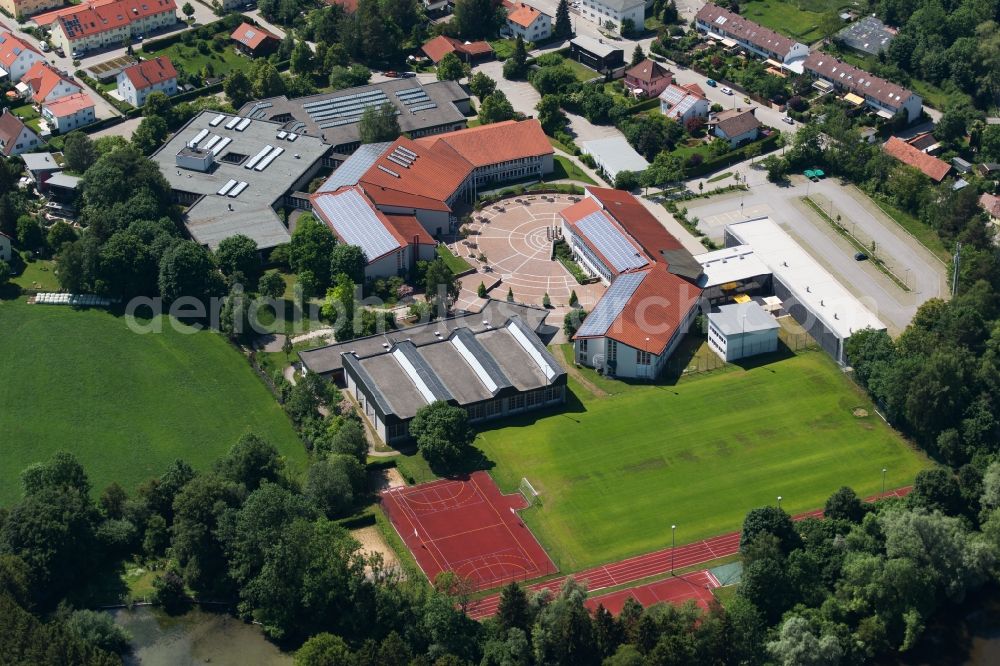 Kaufbeuren from the bird's eye view: School building of the Staatliche Berufsschule and Staatl. Fachoberschule and Berufsoberschule in Kaufbeuren in the state Bavaria, Germany