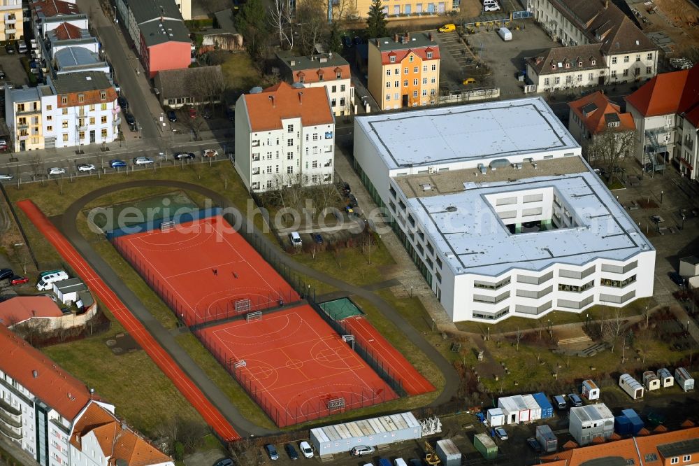 Oranienburg from above - School building and sports field Friedlieb-Ferdinand-Runge Gymnasium on Willy-Brandt-Strasse in Oranienburg in the state Brandenburg, Germany