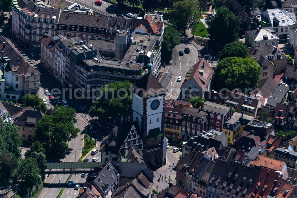 Aerial photograph Freiburg im Breisgau - The city center and old town with cathedral in the downtown area in Freiburg im Breisgau in the state Baden-Wurttemberg, Germany