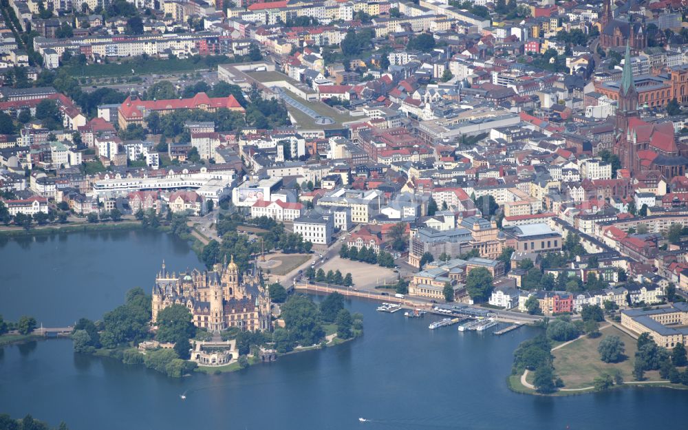 Aerial image Schwerin - Schwerin Castle in the state capital of Mecklenburg-Western Pomerania