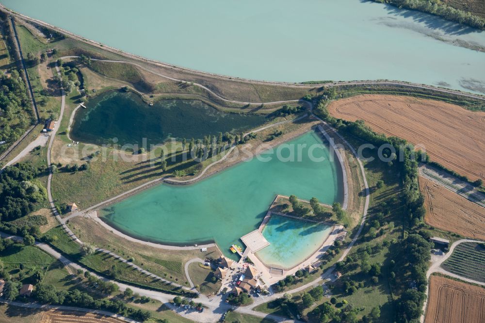 Aerial photograph Serres - Swimming pool of the Base de Loisirs de la Germanette in Serres in Provence-Alpes-Cote d'Azur, France