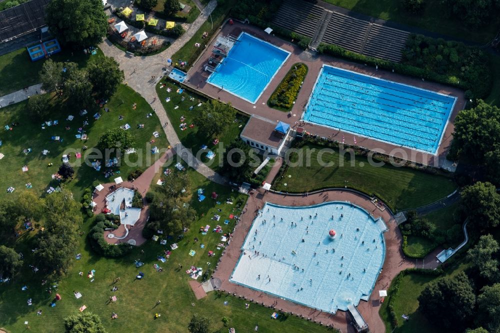Würzburg from above - Swimming pool of the Dallenbergbad on Koenig-Heinrich-Strasse in the district Steinbachtal in Wuerzburg in the state Bavaria, Germany