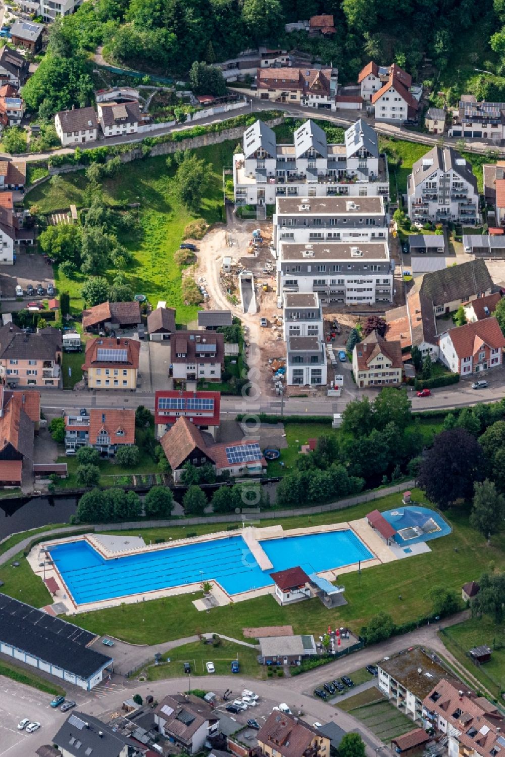 Elzach from the bird's eye view: Swimming pool of the in Elzach in the state Baden-Wuerttemberg, Germany