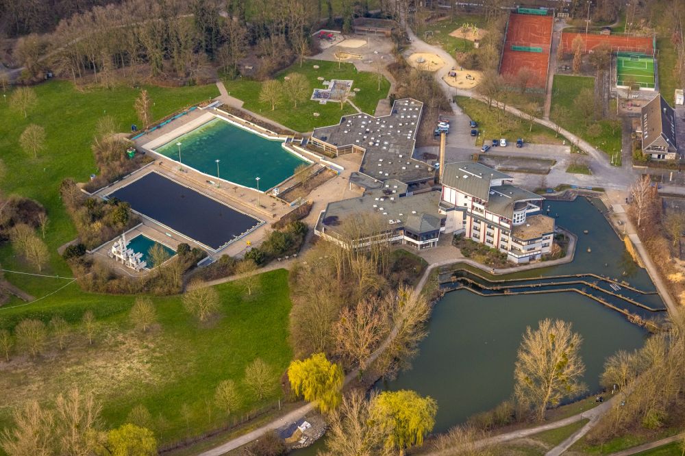 Aerial photograph Hamm - Swimming pool of the Freibad Selbachpark on Kamener Strasse in the district Pelkum in Hamm in the state North Rhine-Westphalia, Germany