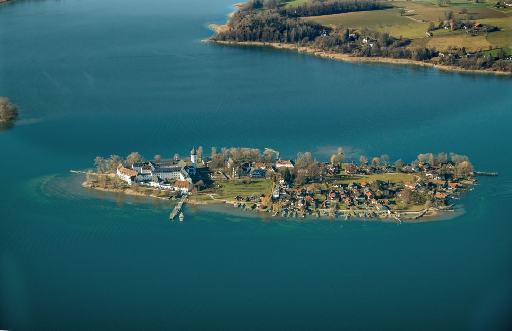 Aerial photograph Chiemsee - Lake Island der Frauerninsel with dem Kloster of Abtei Frauenwoerth on street Frauenchiemsee in Chiemsee in the state Bavaria, Germany