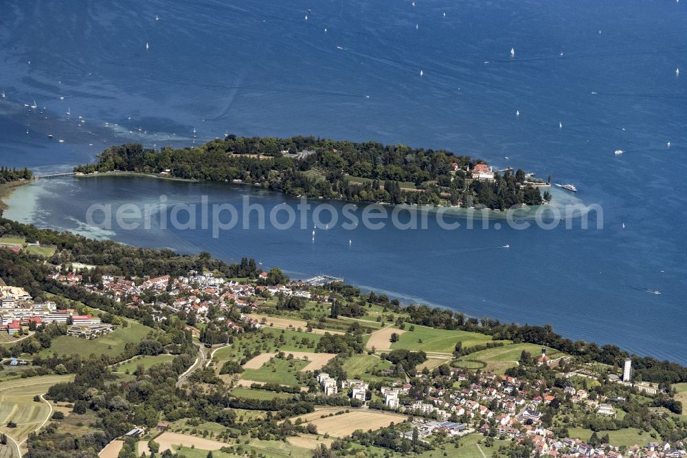 Aerial photograph Mainau - Lake Island Mainau im Bodensee in Konstanz in the state Baden-Wuerttemberg