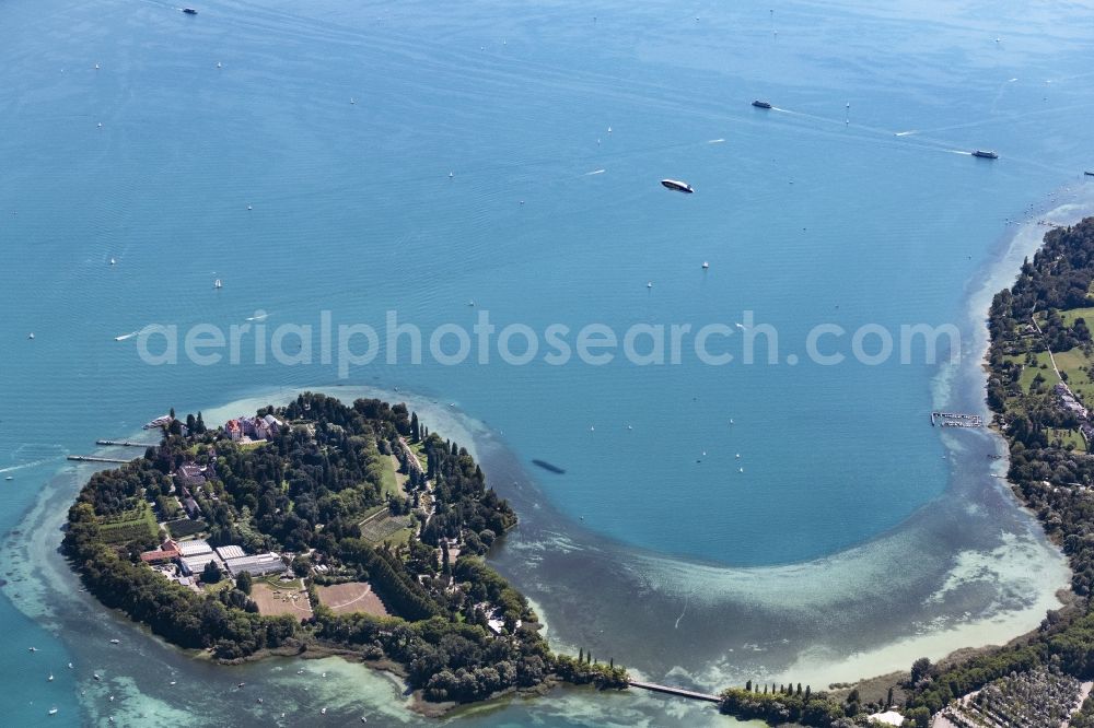 Konstanz from the bird's eye view: Lake Island Mainau on the Lake Constance in Konstanz in the state Baden-Wurttemberg, Germany