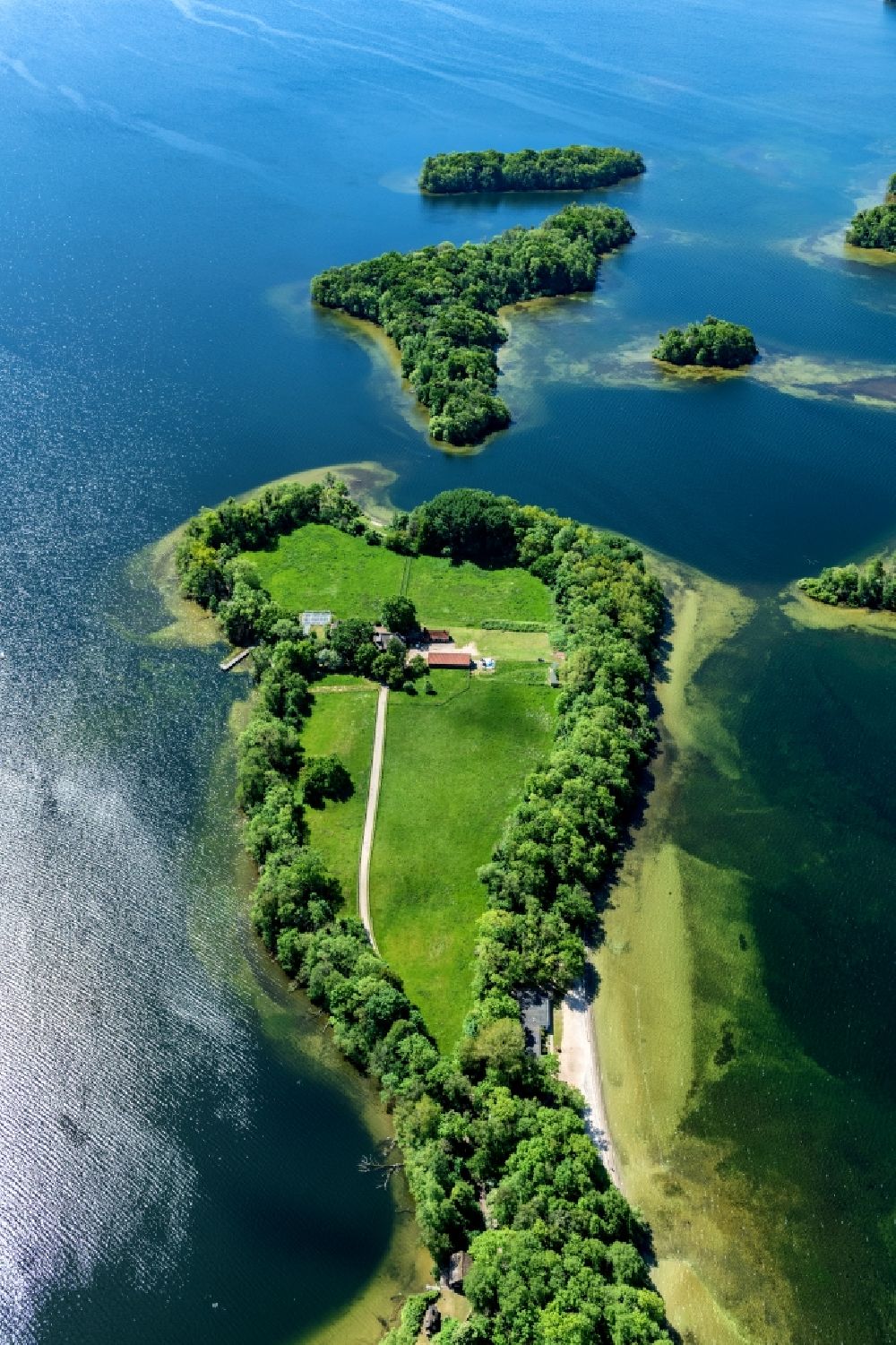 Aerial photograph Plön - Lake Island on the Grossen Ploener See in Ploen in the state Schleswig-Holstein