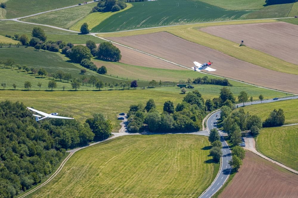 Finnentrop from above - Glider and sport aircraft flying over the airspace in Finnentrop in the state North Rhine-Westphalia, Germany