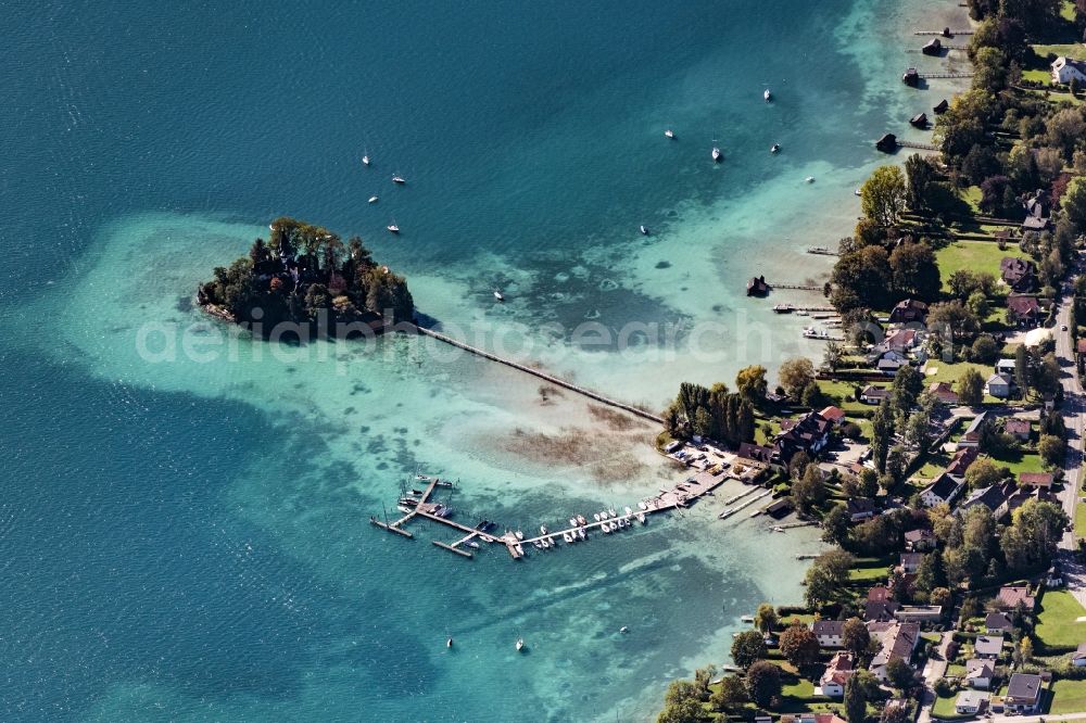 Litzlberg from above - Sailboat of Segelclub Kammersee in the harbor and also the castle Litzlberg in Litzlberg in Oberoesterreich, Austria