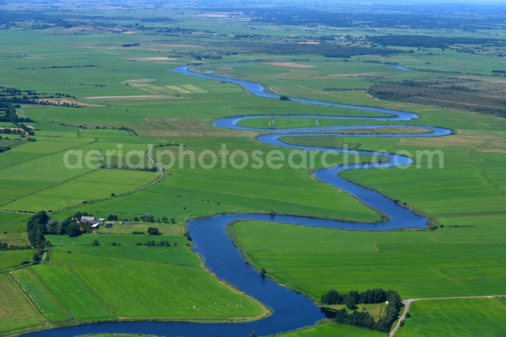 Meggerdorf from the bird's eye view: Meandering, serpentine curve of river Alte Sorge in Meggerdorf in the state Schleswig-Holstein, Germany