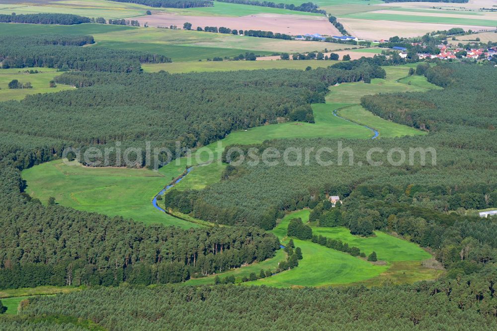 Aerial photograph Gladow - Meandering, serpentine curve of a river Dosse in Gladow in the state Brandenburg, Germany