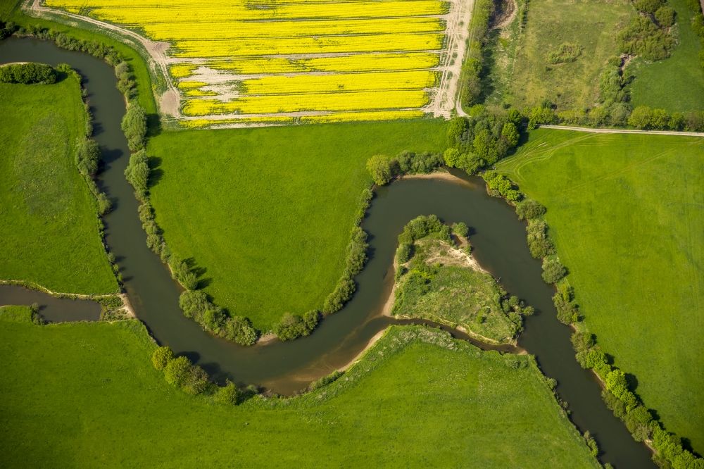 Hamm from above - Serpentine curve of a river Lippe in Hamm in the state North Rhine-Westphalia