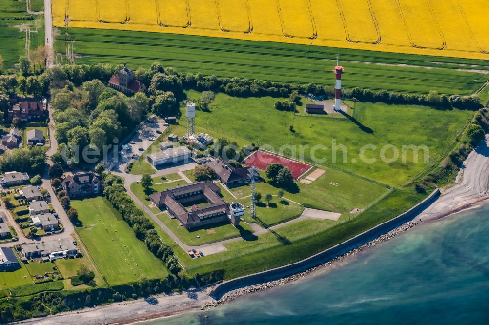 Aerial image Fehmarn - Settlement and navigation sign beacon Marienleuchte in the coastal area of Marienleuchte in Fehmarn in the state Schleswig-Holstein, Germany