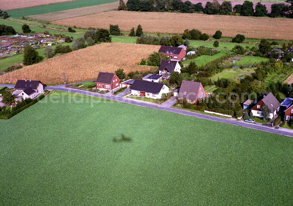 Aerial image Rheinberg - Settlement area in the district Budberg in Rheinberg in the state North Rhine-Westphalia, Germany