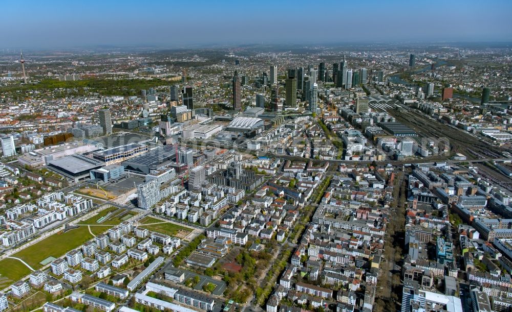Aerial photograph Frankfurt am Main - The district in the district Gallus in Frankfurt in the state Hesse, Germany