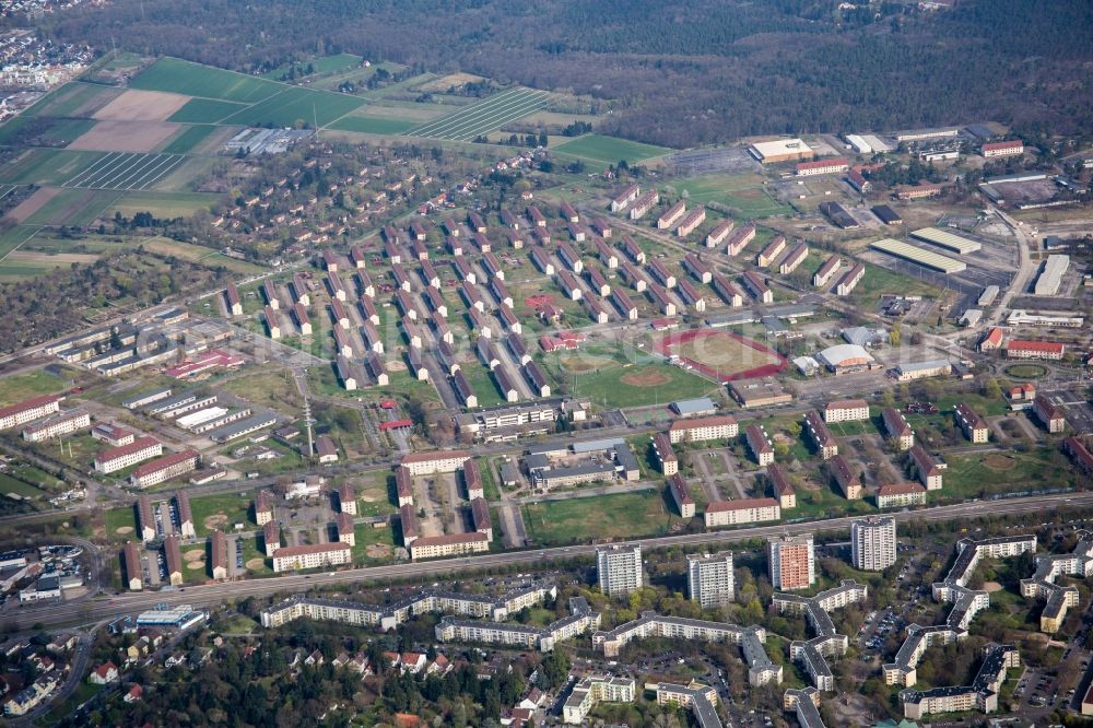 Mannheim from above - Settlement area in the district Kaefertal in Mannheim in the state Baden-Wuerttemberg, Germany