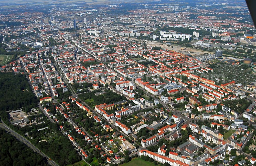 Leipzig from the bird's eye view: The district in the district Suedvorstadt in Leipzig in the state Saxony, Germany