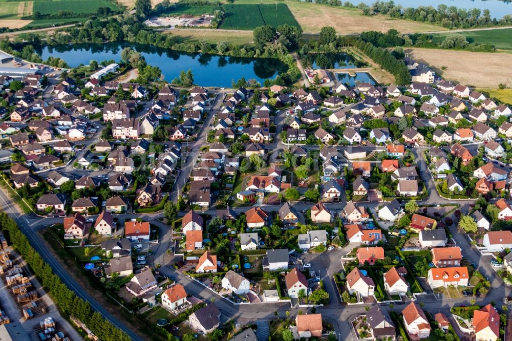 Aerial image Soufflenheim - Settlement area in Soufflenheim in Grand Est, France