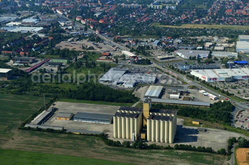 Halberstadt from above - High silo and grain storage with adjacent storage on Molkenmuehlenweg in Halberstadt in the state Saxony-Anhalt, Germany