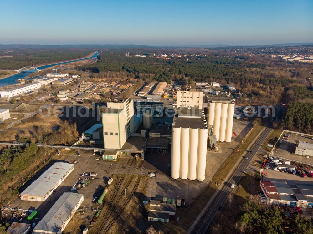 Eberswalde from the bird's eye view: High silo and grain storage with adjacent storage in Eberswalde in the state Brandenburg, Germany