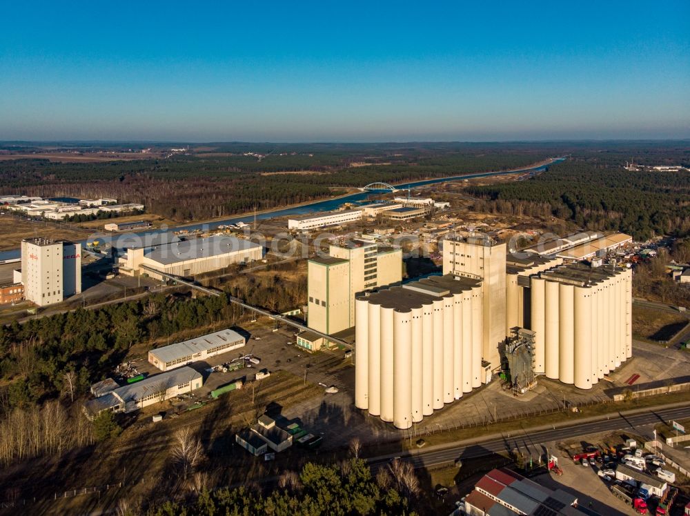 Aerial photograph Eberswalde - High silo and grain storage with adjacent storage in Eberswalde in the state Brandenburg, Germany