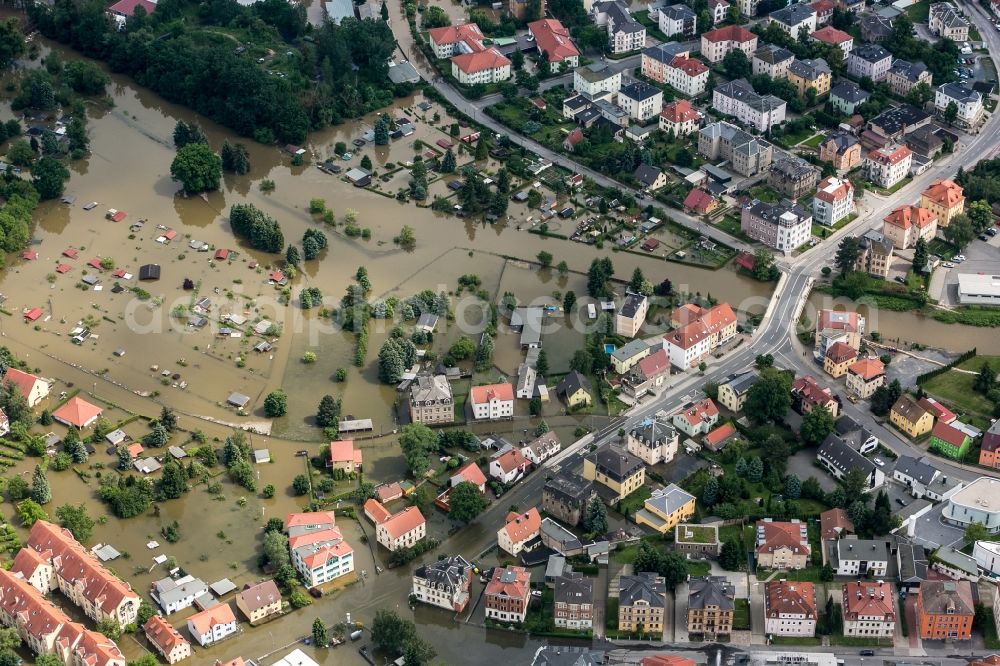 Dresden from the bird's eye view: The situation during the flooding in East Germany on the bank of the river Elbe in the city of Dresden in the state of Saxony. Affected by the flooding are residential areas, streets, allotements and recreation areas