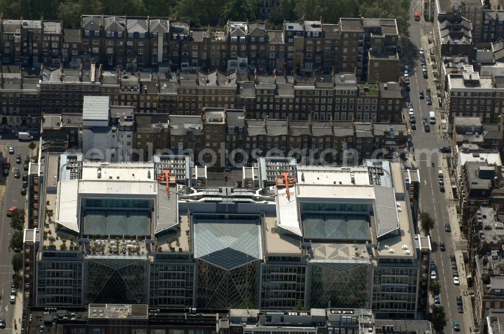 London from above - View of the building of the company Oliver Wyman Limited in the district of City of Westminster in London in the county Greater London in the UK