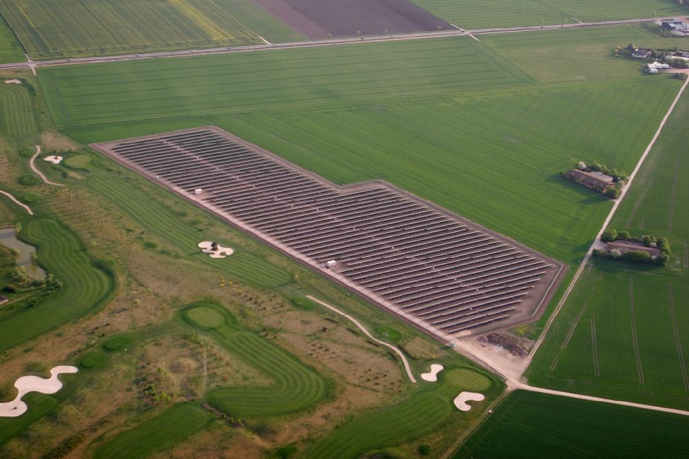 Aerial photograph Riedstadt - Solar field at Riedstadt in the state of Hesse