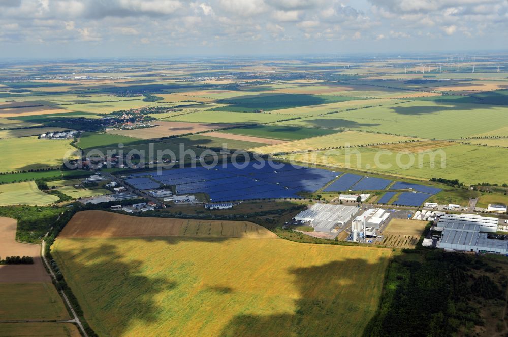 Aerial photograph Delitzsch - Solar power plant and photovoltaic systems in the district Wiedemar in Delitzsch in the state Saxony, Germany