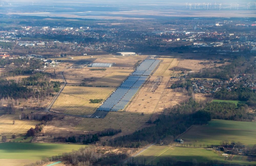 Aerial image Cottbus - Solar power plant and photovoltaic systems on the former airfield in Cottbus in the state Brandenburg, Germany
