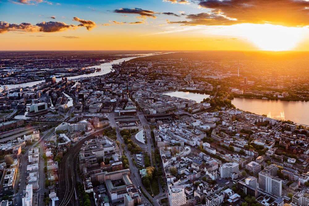Hamburg from the bird's eye view: Sunset over the city center in Hamburg, Germany
