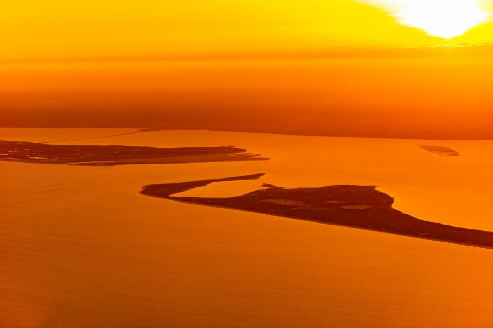Aerial photograph Sylt - Sunrise over the North Sea islands of Sylt in the state of Schleswig-Holstein, Germany and Romo in Denmark