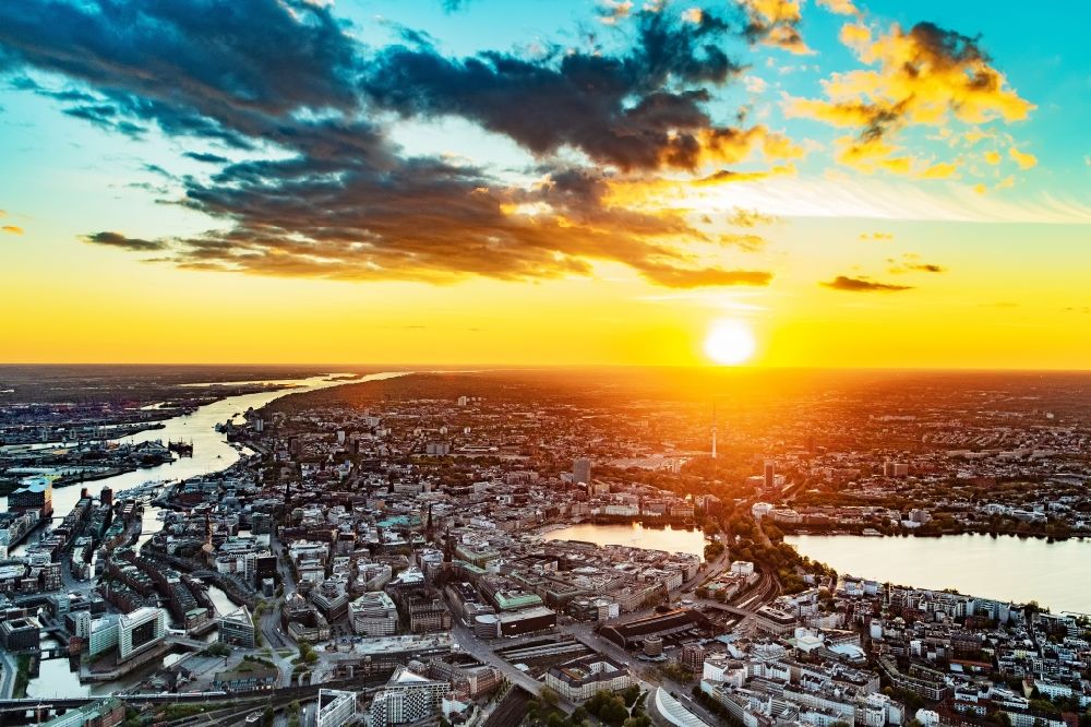 Hamburg from the bird's eye view: City view sunset of the downtown area on the shore areas of Binnenalster in Hamburg, Germany