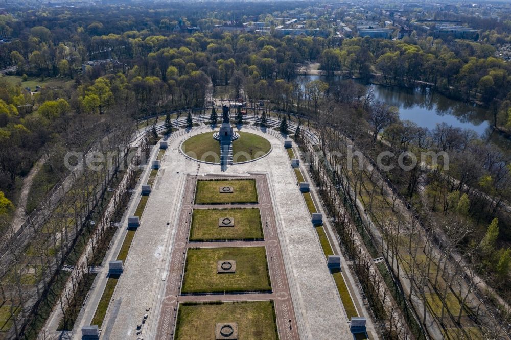 Berlin from above - The Soviet War Memorial in Treptow Park is a memorial in Berlin
