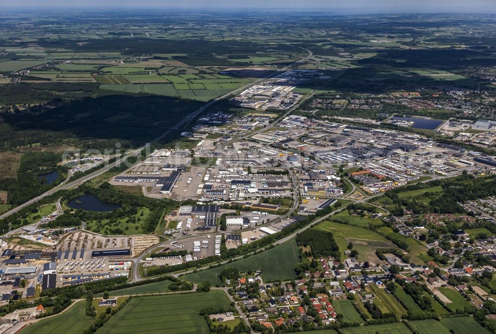 Padborg from the bird's eye view: Forwarding agency building of the logistics companies and haulage companies in the industrial area in Padborg in Syddanmark, Denmark