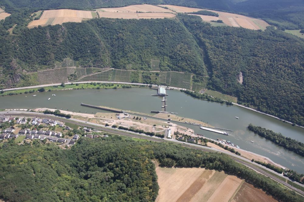 Lehmen from above - Lockage of the of the river Mosel in Lehmen in the state Rhineland-Palatinate, Germany