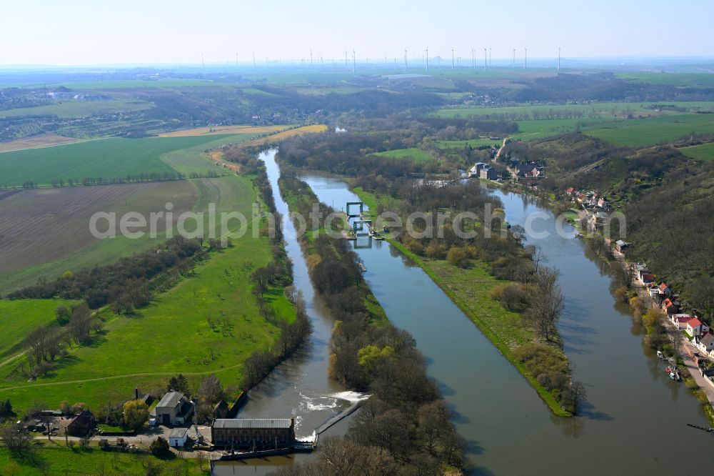 Wettin from above - Barrier lock systems of the lock on the course of the river Saale on the street Muehlweg in Wettin in the state Saxony-Anhalt, Germany