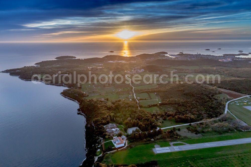 Aerial photograph Vrsar - Sunset Reflection on the water surface of the Adriatic sea in Vrsar in Istirien - Istarska zupanija, Croatia