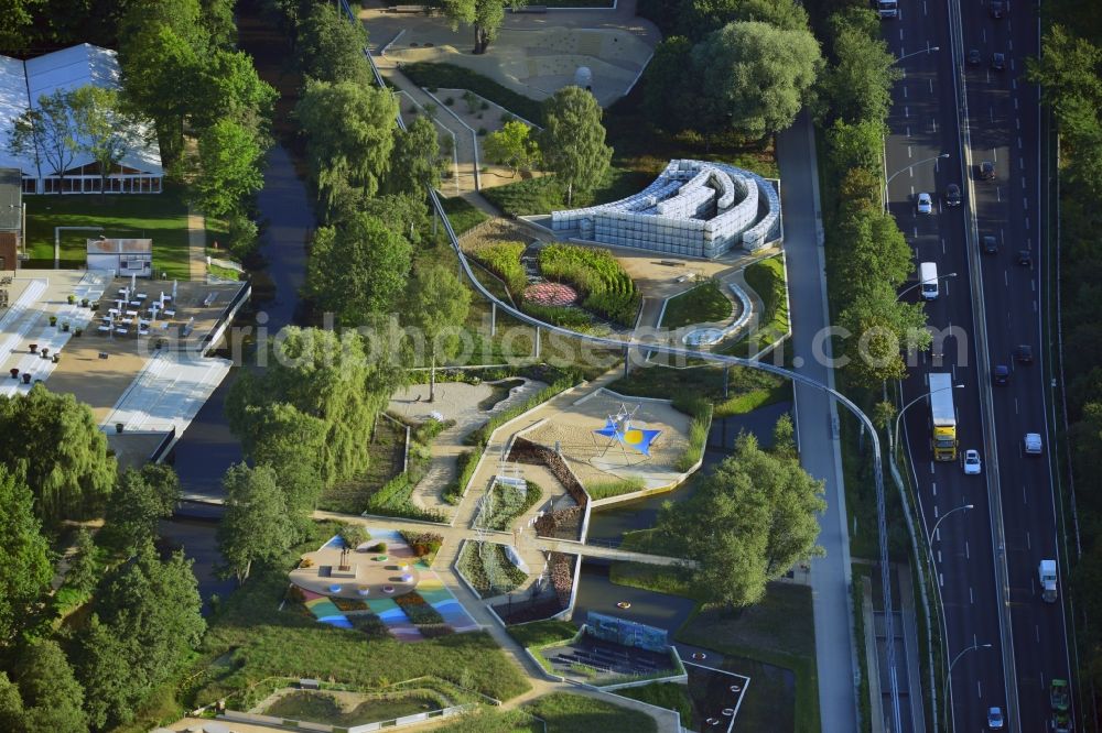 Aerial photograph Hamburg - Park on the area of the internationale Gartenschau ( garden exposition ) in Hamburg