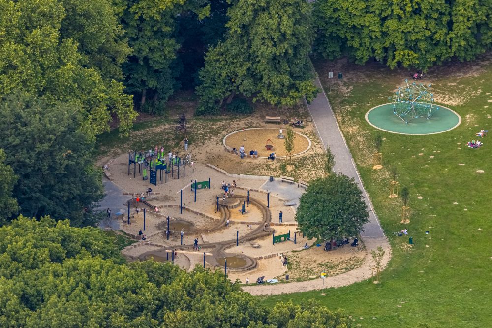 Aerial image Bommern - Playground Spielplatz Hohenstein in Bommern in the state North Rhine-Westphalia, Germany