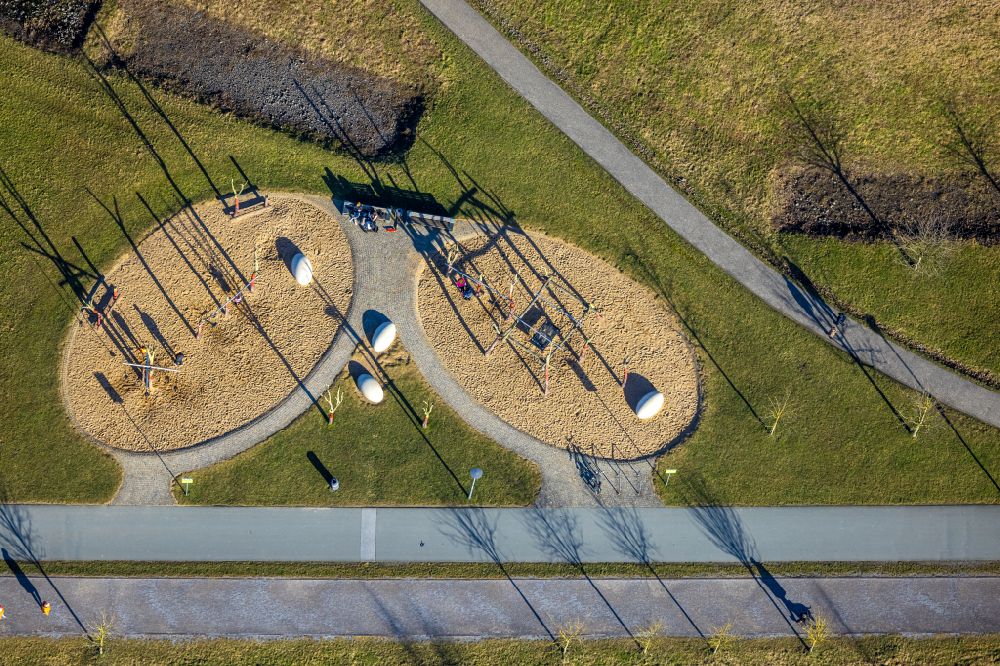 Aerial photograph Dortmund - Playground at the Kaiserberg at Phoenix-See in the district Hoerde in Dortmund at Ruhrgebiet in the state North Rhine-Westphalia, Germany