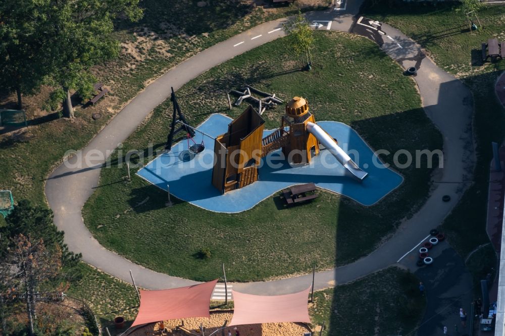 Aerial photograph Leipzig - Playground in Wohngebiet on Wegastrasse in the district Gruenau-Nord in Leipzig in the state Saxony, Germany
