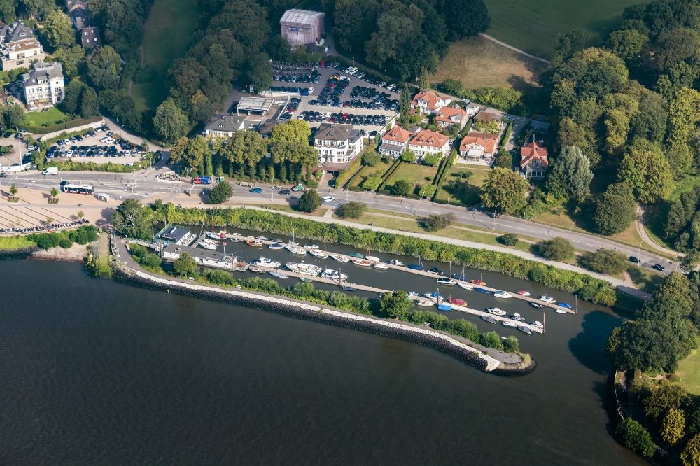 Aerial image Hamburg - Pleasure boat and sailing boat mooring and boat moorings in the harbor on the river bank area of the River Elbe in Hamburg, Germany