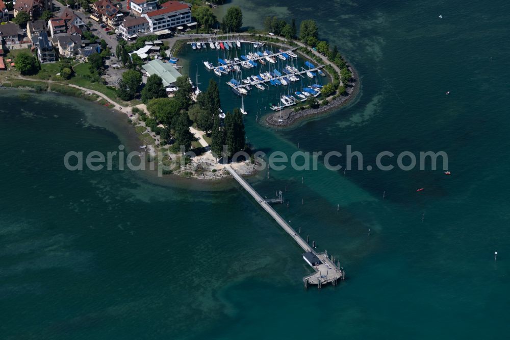 Immenstaad am Bodensee from above - Pleasure boat and sailing boat landing stage and boat berths on the landing stage on the shore area of a??a??Lake Constance in Immenstaad am Bodensee in the state Baden-Wuerttemberg, Germany