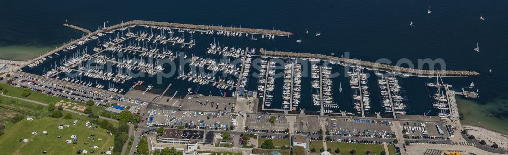 Kiel from the bird's eye view: Craft and sailboat pier and boat berths in the harbor Olympiahafen Schilksee on the Soling street in Kiel in the state Schleswig-Holstein, Germany