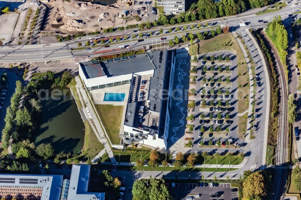 Aerial image Kiel - Sports pool and leisure facility in the Hoernbad on street Anni-Wadle-Weg in Kiel in the state Schleswig-Holstein, Germany